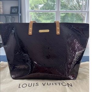Louis Vuitton Bellevue Handbag Monogram Vernis GM Burgundy